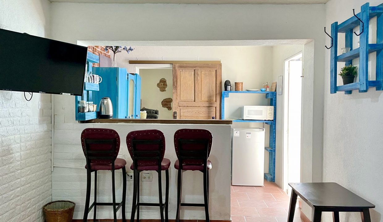 1875D763-5D7E-45F8-AD37-6D261E01F4F2_1_201_a