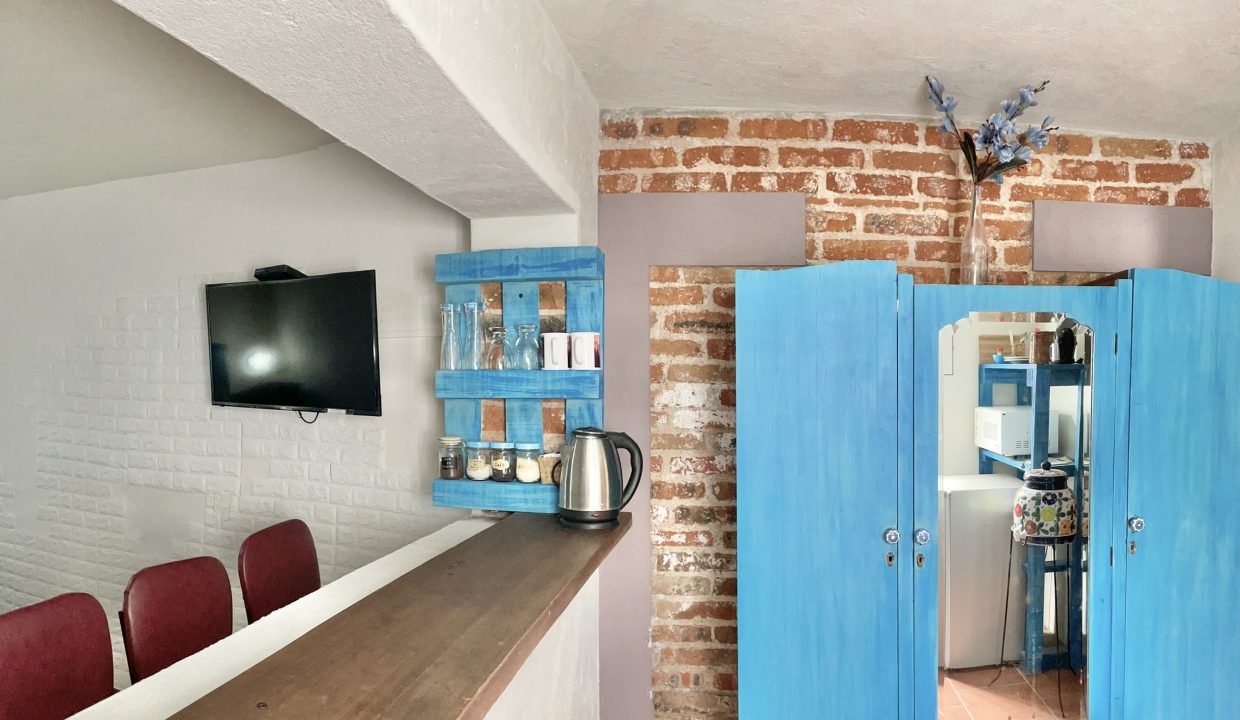 5B485A3D-8B15-4192-95FA-6FB9D99C2FFC_1_102_a