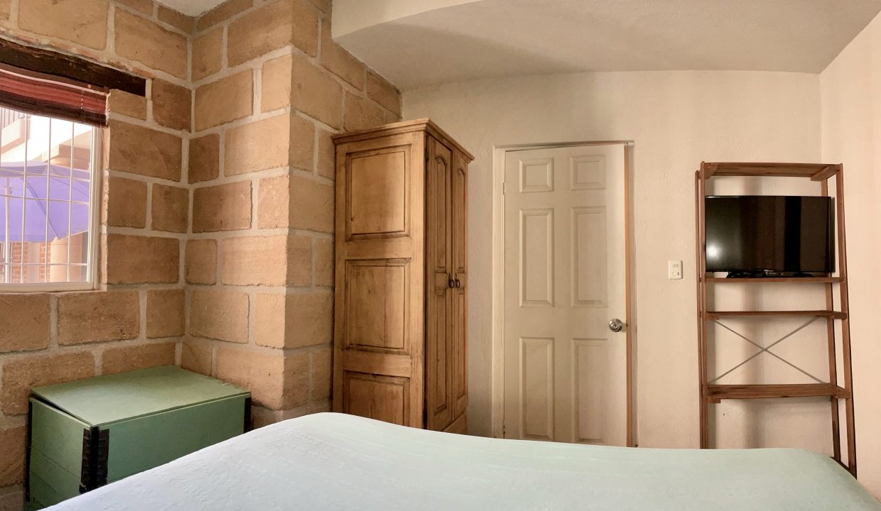 EBAEF726-3F8E-4508-B434-3D928C023D30_1_201_a